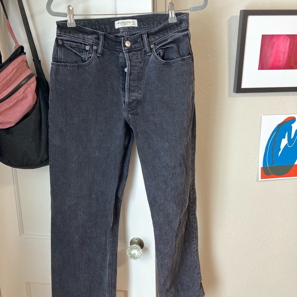 Abercrombie 90s Low Rise Baggy Size 4 Short